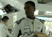 英雄联盟总决赛赛程-梅赛德斯翻盘索伯车队，皮亚斯特里状态火热