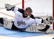 LOL赛事-海这边东契奇数据宇宙爆炸，海那边上海队让步行者无路可走