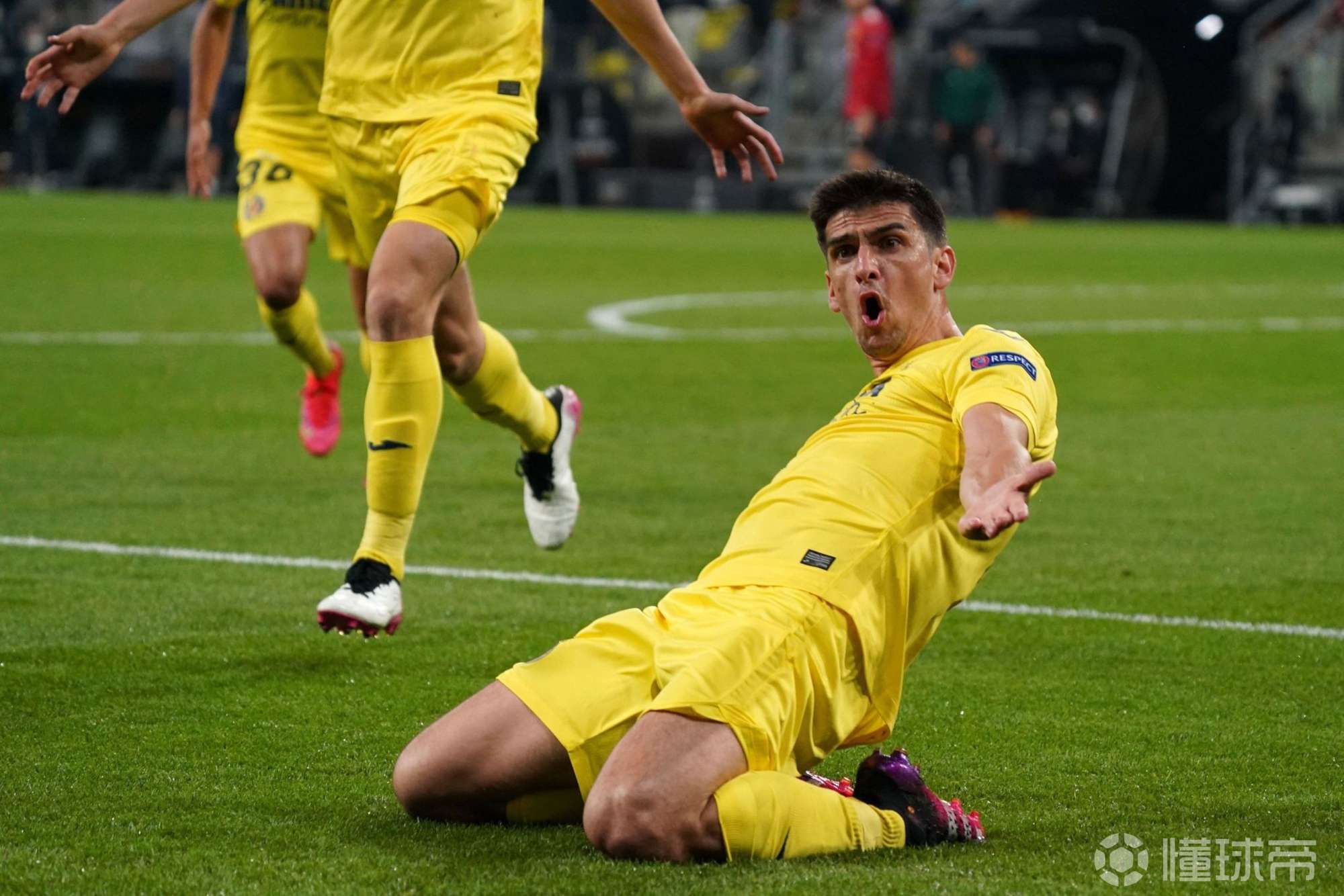 包含比利亚雷亚尔惨败，遭遇颓势的词条