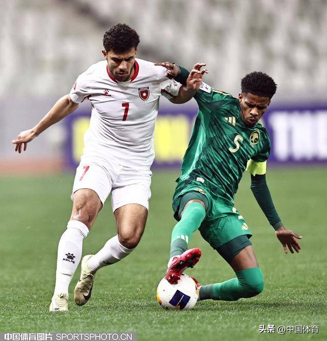 沙特阿拉伯队横扫约旦队,成功晋级亚洲杯半决赛的简单介绍 沙特阿拉伯队横扫约旦队,成功晋级亚洲杯半决赛的简单介绍