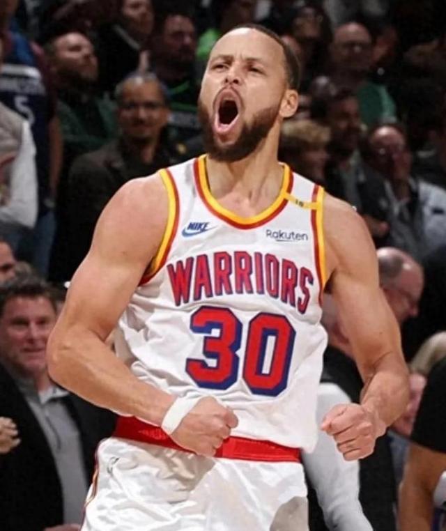 关于斯台芬·库里狂砍分,帮助金州勇士战胜奥兰多魔术的信息 关于斯台芬·库里狂砍分,帮助金州勇士战胜奥兰多魔术的信息