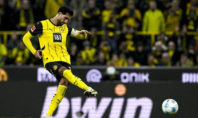 多特蒙德客场击败劲旅,豪取三分的简单介绍 多特蒙德客场击败劲旅,豪取三分的简单介绍