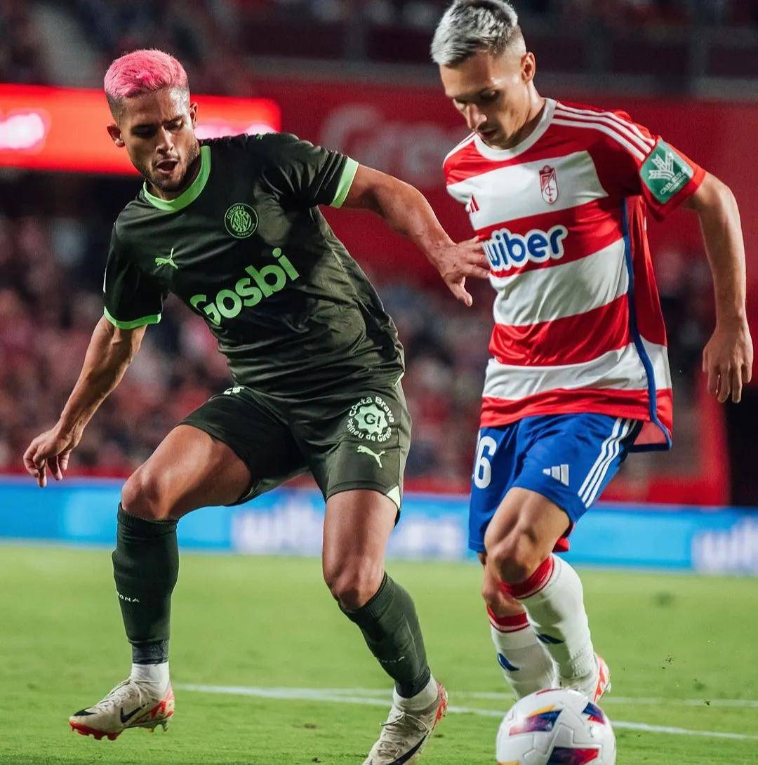 关于格拉纳达球员调整状态,迎接高强度对抗的信息 关于格拉纳达球员调整状态,迎接高强度对抗的信息