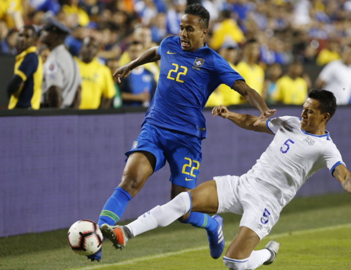 包含乌克兰绝杀皇马，蒂亚戈带队取胜的词条