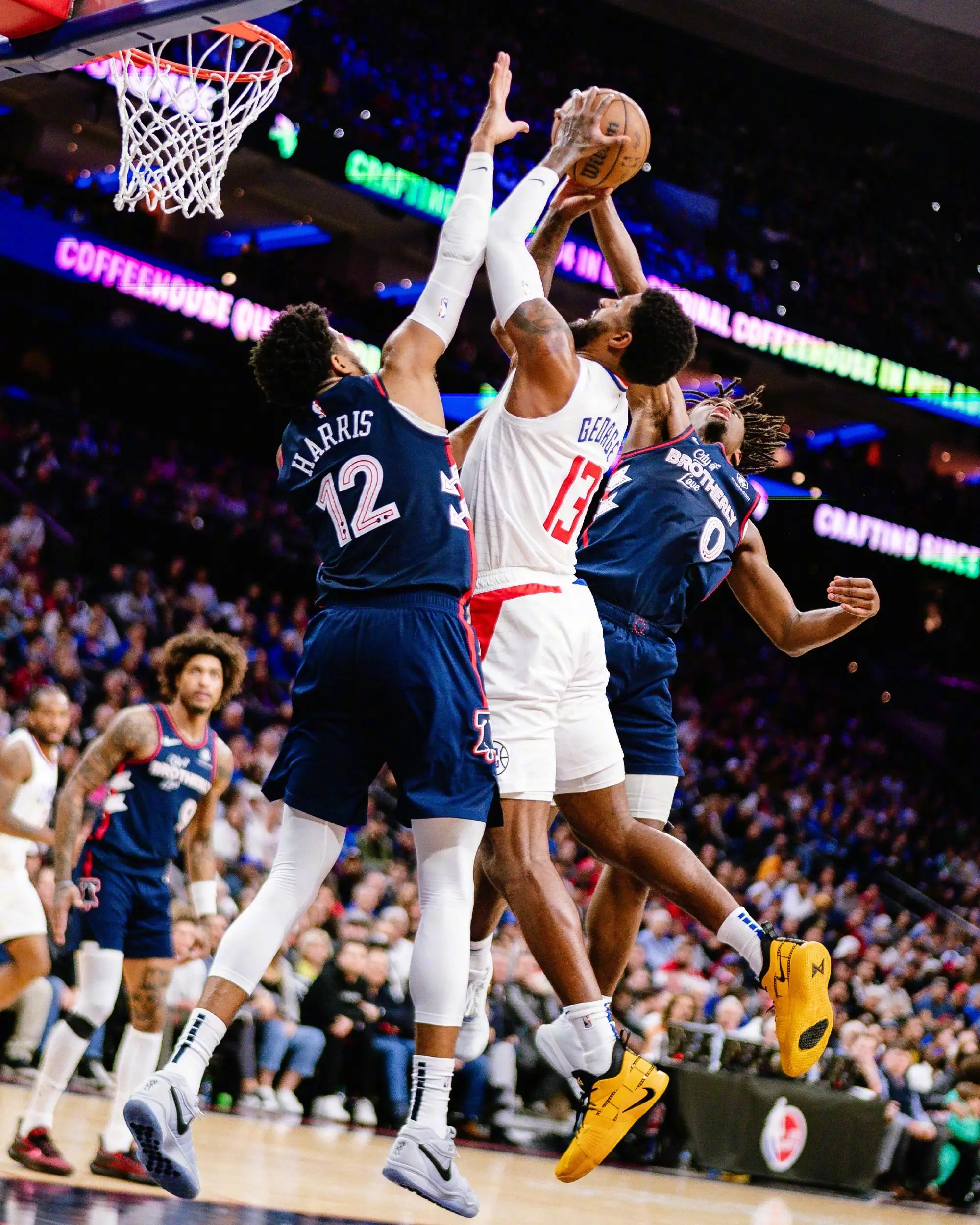 骑士绝杀雷霆,乔治高光表现 骑士绝杀雷霆,乔治高光表现