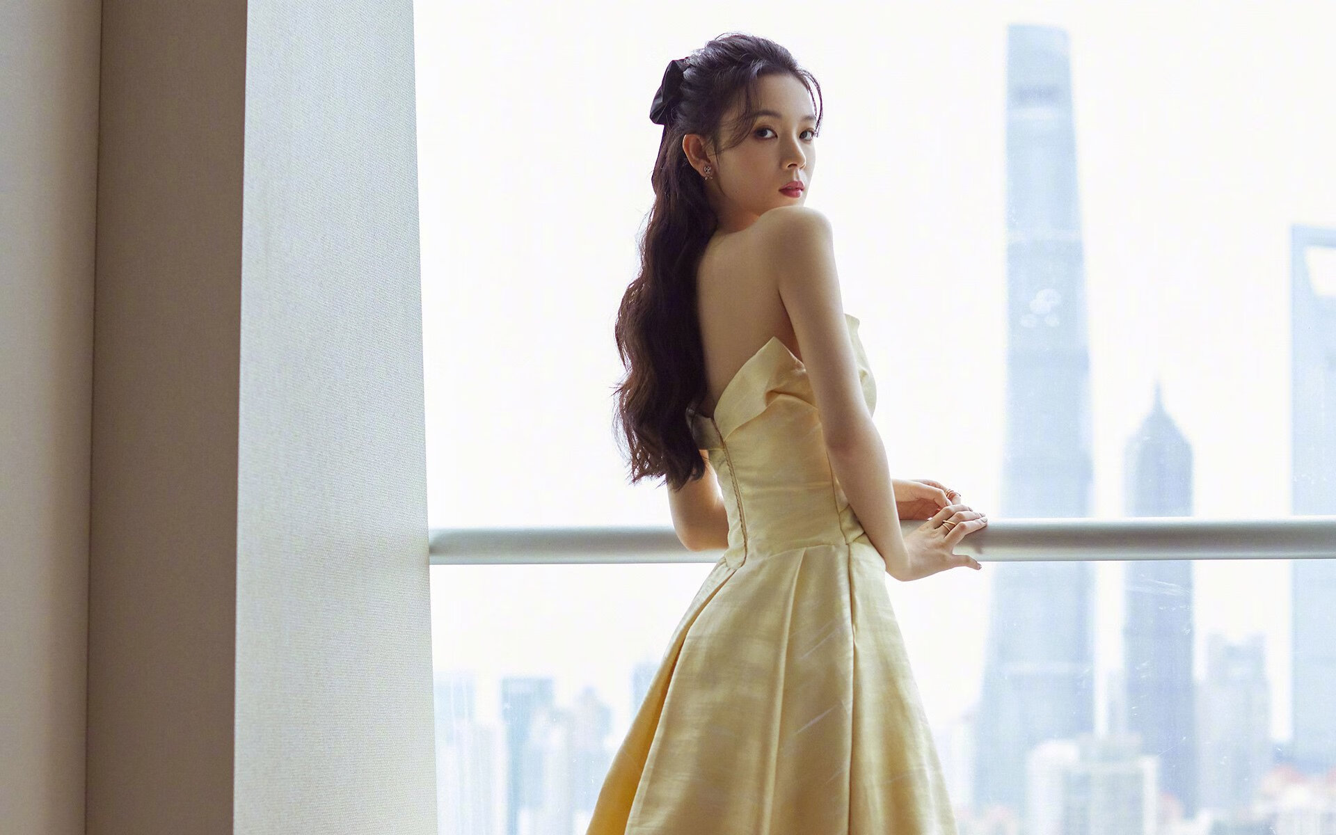 多伦多苏醒之龙撕裂俄城夜空,凯里·欧文以炽热刀锋诠释何为超巨时刻